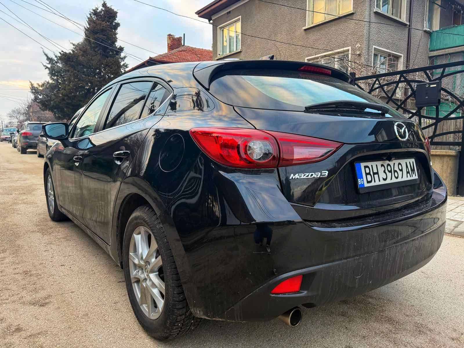 Mazda 3 2.0i - изображение 3