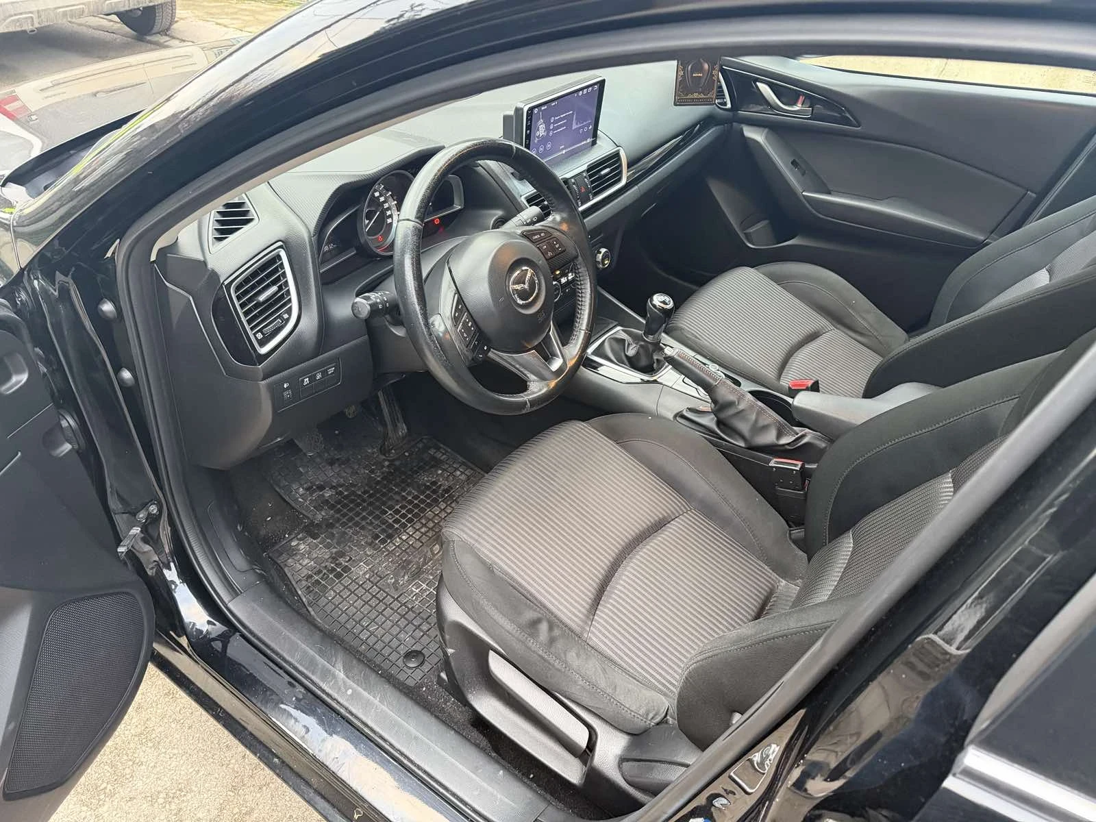 Mazda 3 2.0i | Mobile.bg � ����������� 11