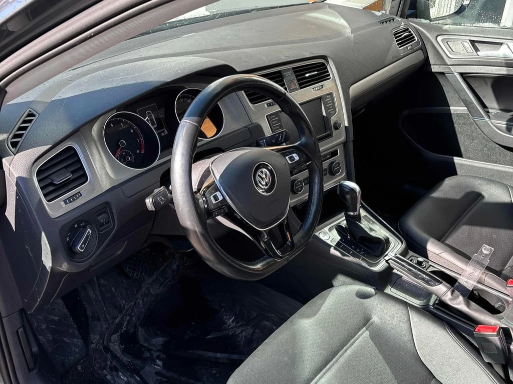 VW Golf 5dr HB Auto 1.8 TSI * ВТОРИ ГУМИ И ДЖАНТИ - изображение 7