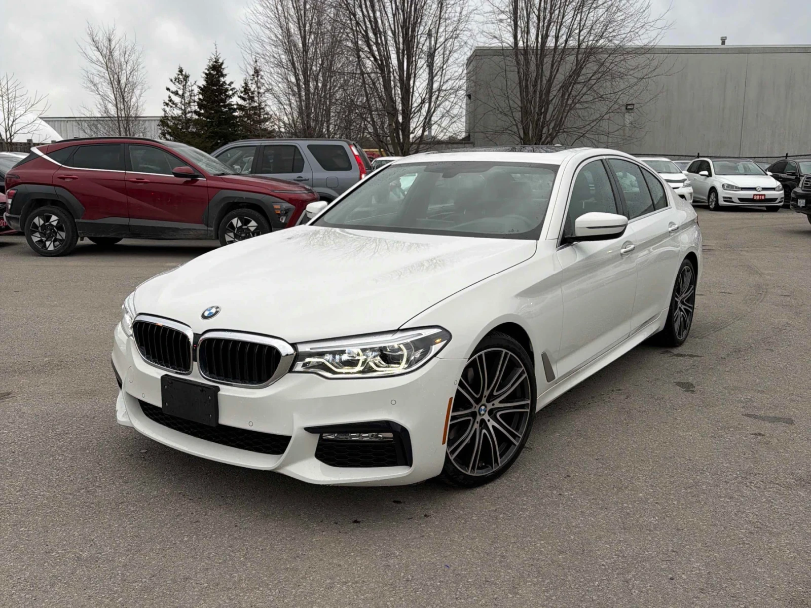 BMW 530 М ПАКЕТ* HEAD UP* СЕРВИЗНА ИСТОРИЯ* CARFAX*  | Auto.bg — изображение 1