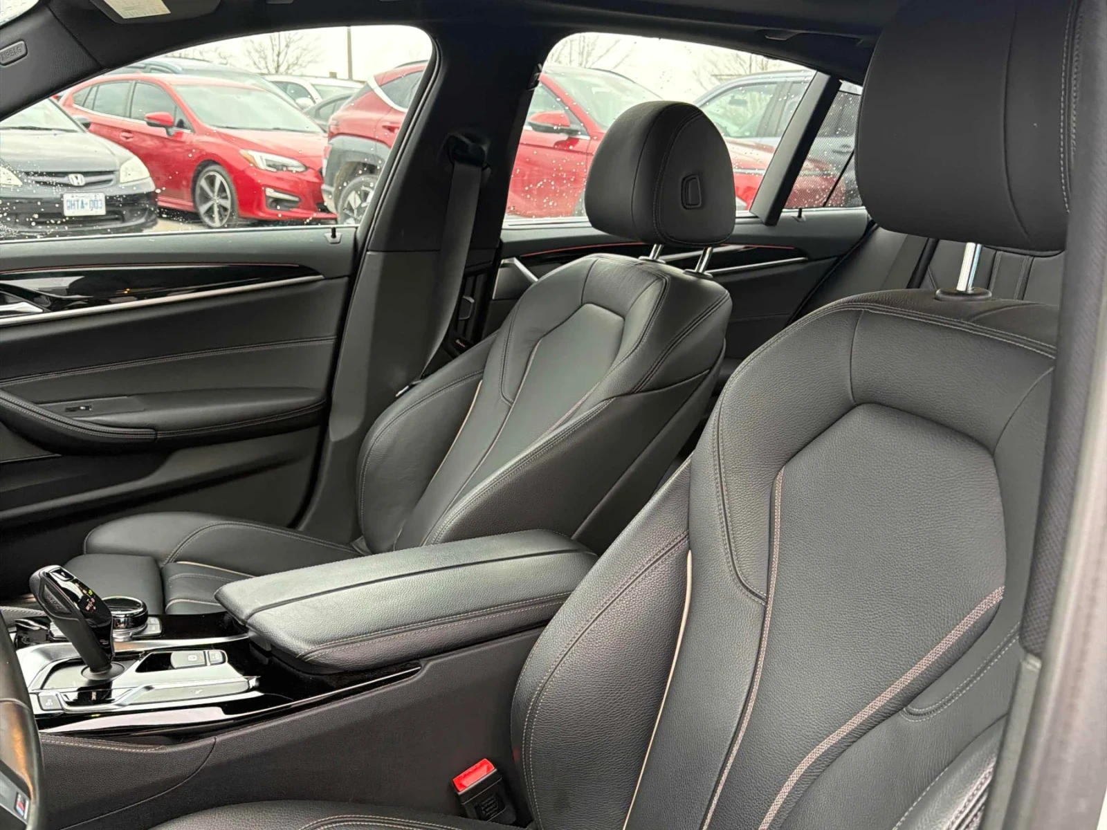 BMW 530 М ПАКЕТ* HEAD UP* СЕРВИЗНА ИСТОРИЯ* CARFAX* , снимка 9 - Автомобили и джипове - 54005920