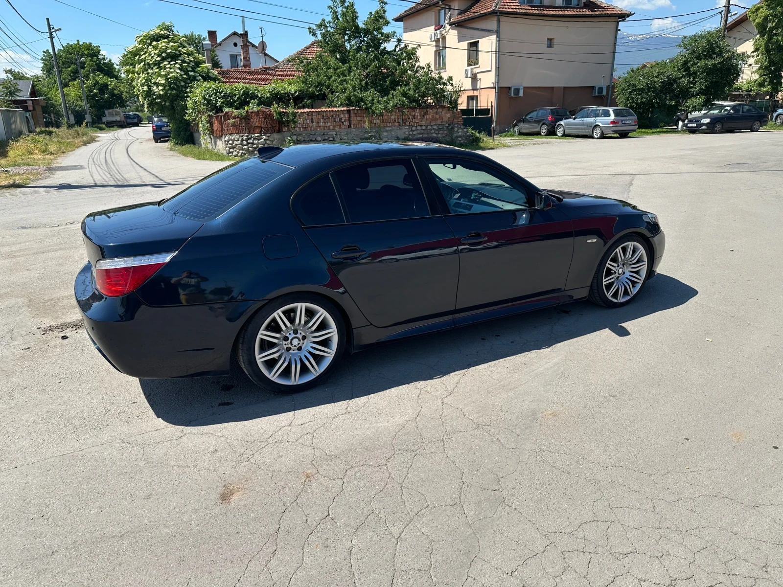 BMW 520, снимка 9 - Автомобили и джипове - 54681685