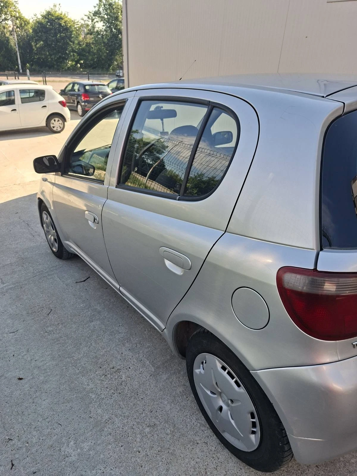 Toyota Yaris, снимка 4 - Автомобили и джипове - 55283211