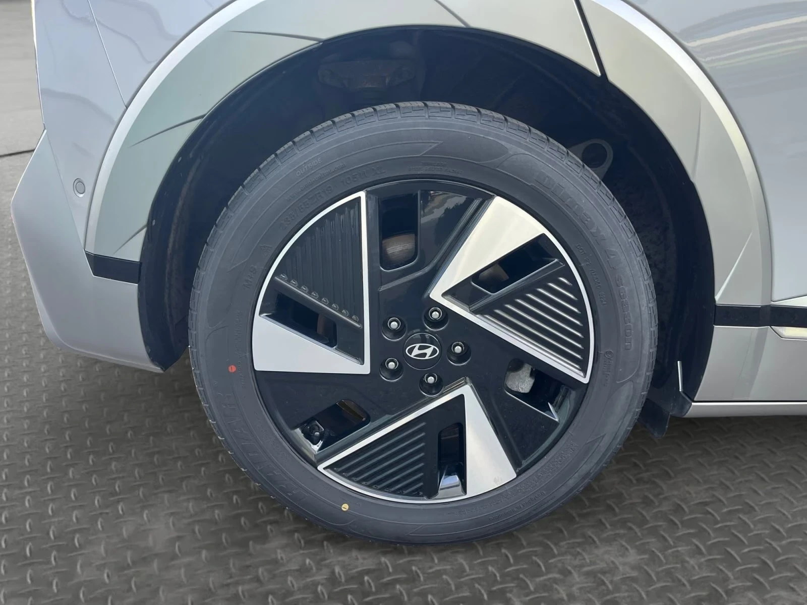 Hyundai Ioniq 5 84kWh AWD Uniq 19 HuD Pano 360  Bose | Mobile.bg � ����������� 13