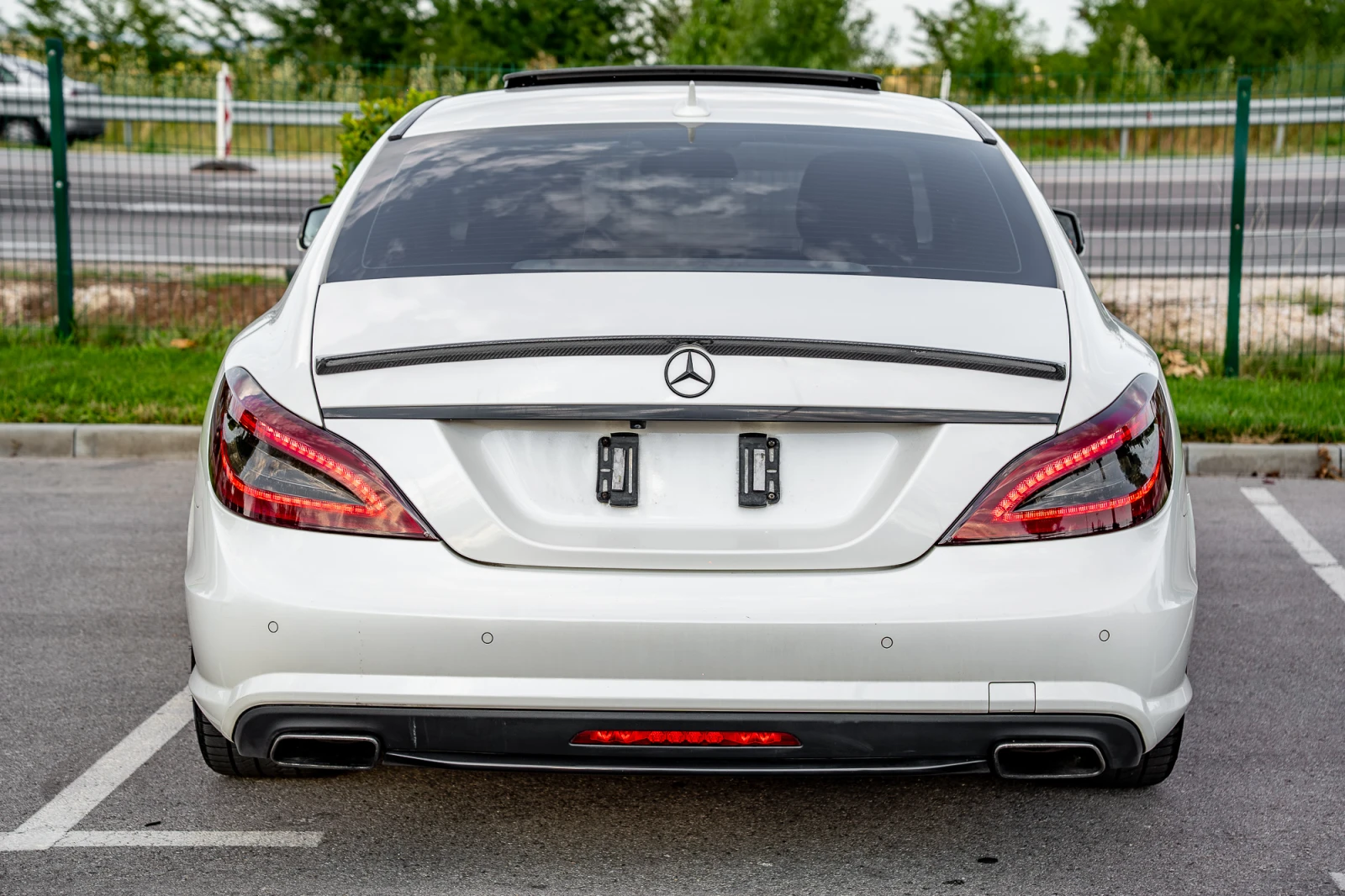 Mercedes-Benz CLS 350 FULL !!* AMG* DISTRONIC* SHADOW LINE, снимка 4 - Автомобили и джипове - 55424543