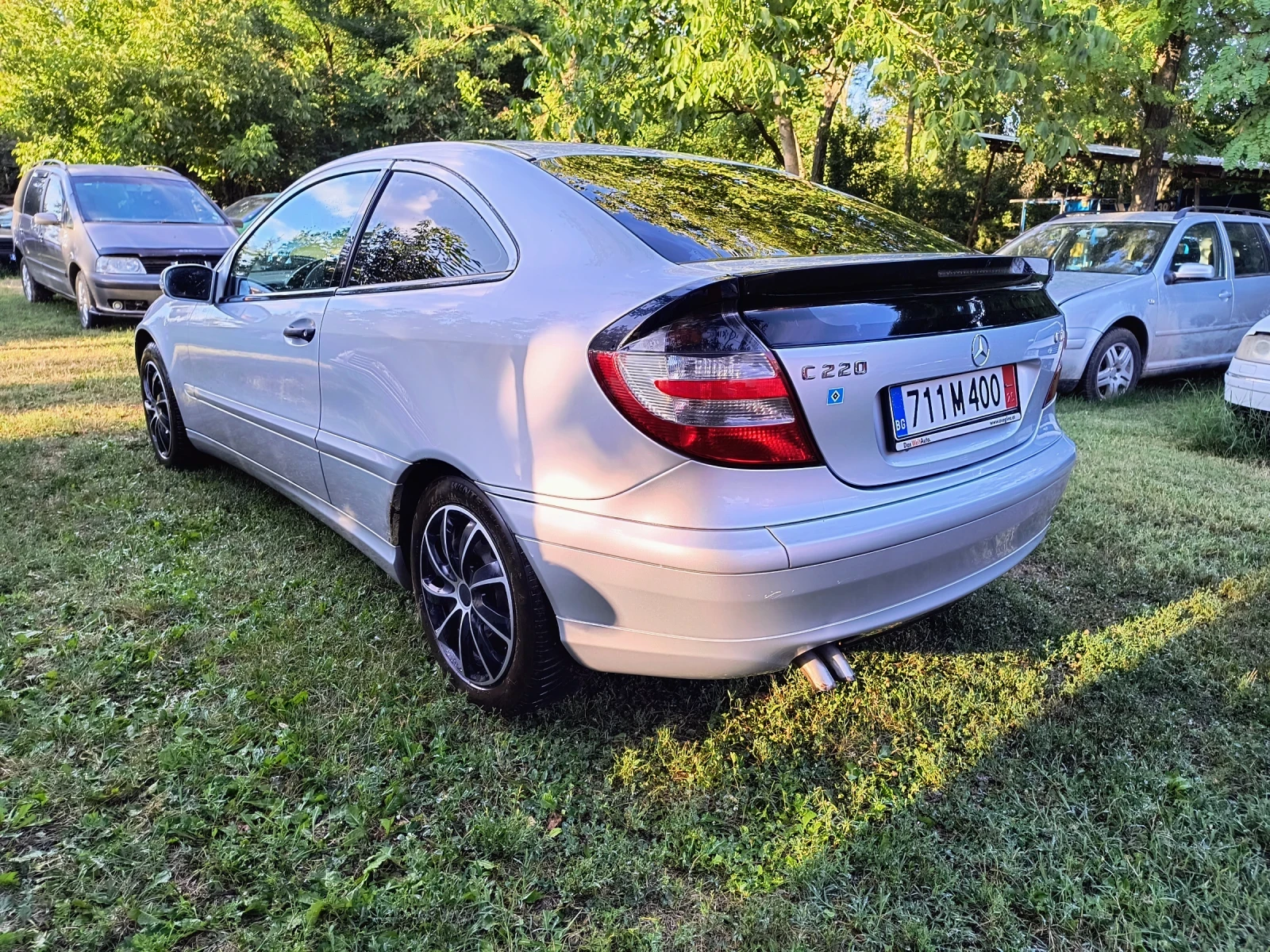 Mercedes-Benz C 220, снимка 4 - Автомобили и джипове - 55472136