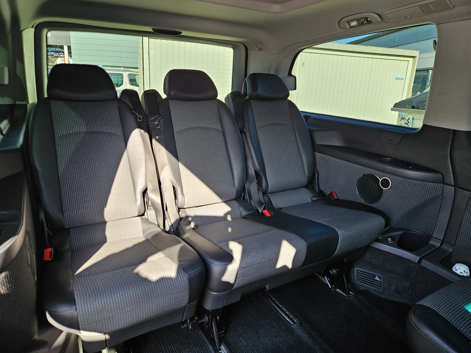 Mercedes-Benz Viano, снимка 14 - Автомобили и джипове - 55554636