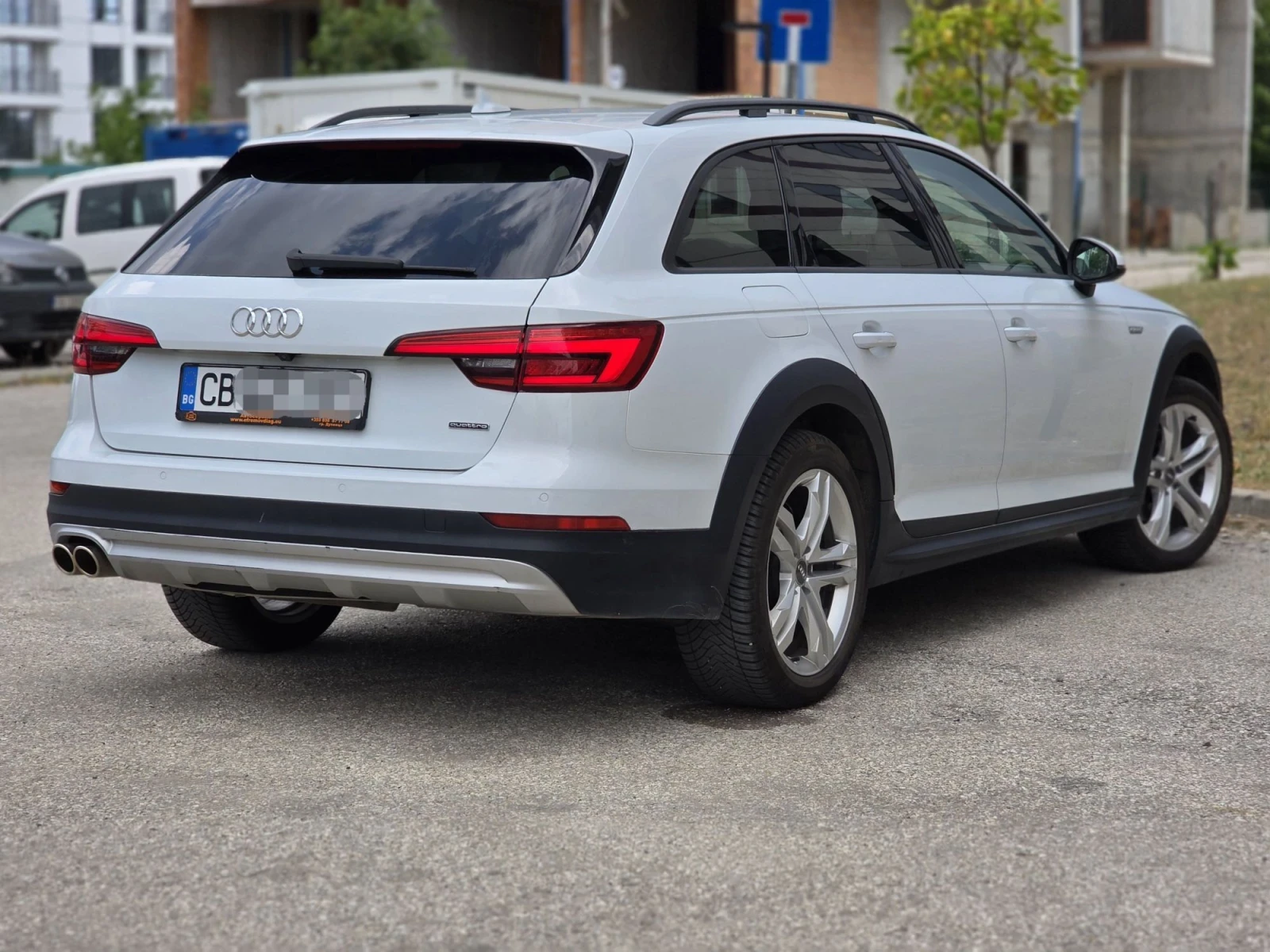 Audi A4 Allroad 3.0, снимка 4 - Автомобили и джипове - 55608007