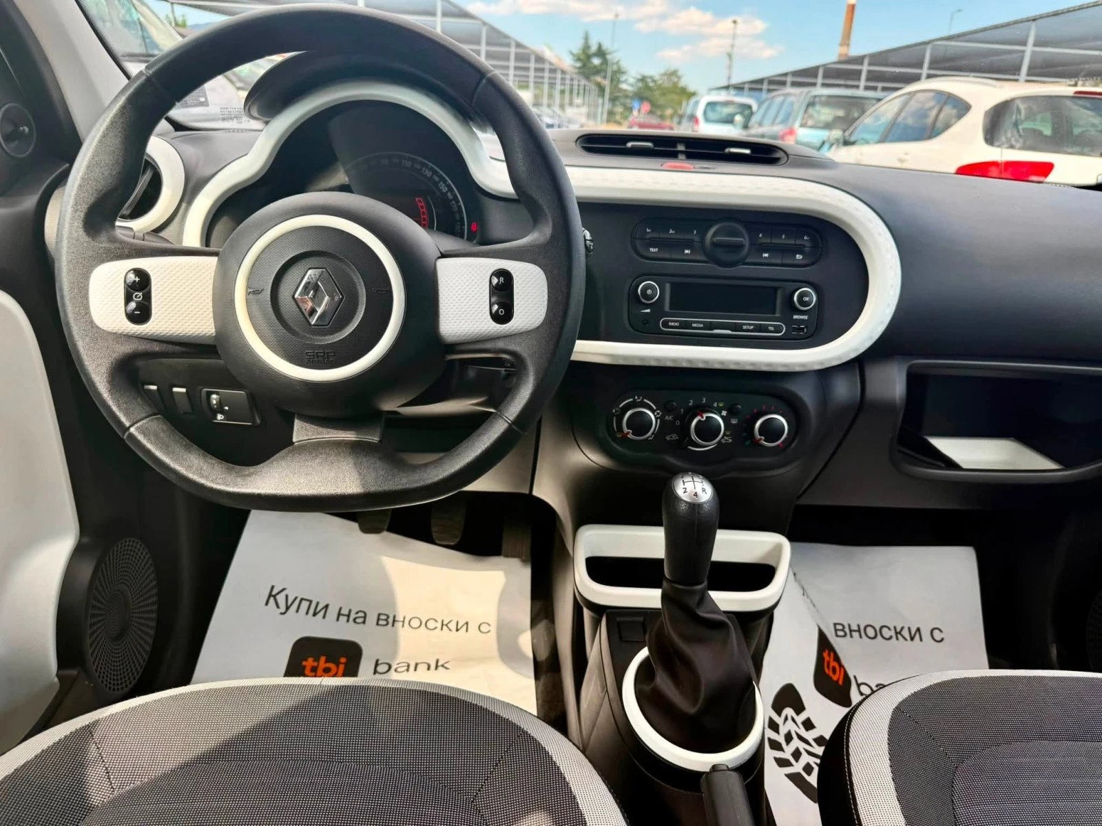 Renault Twingo 1.0 92хил.км, снимка 10 - Автомобили и джипове - 55616054