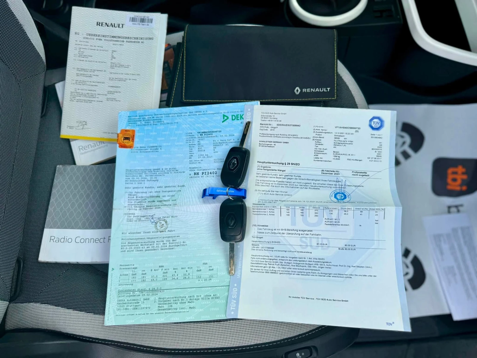 Renault Twingo 1.0 92хил.км, снимка 14 - Автомобили и джипове - 55616054