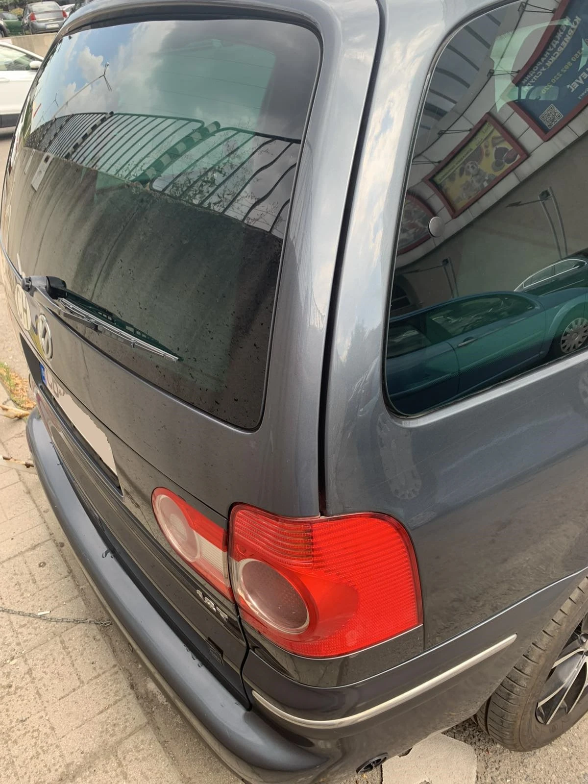 VW Sharan Facelift, снимка 7 - Автомобили и джипове - 56137634