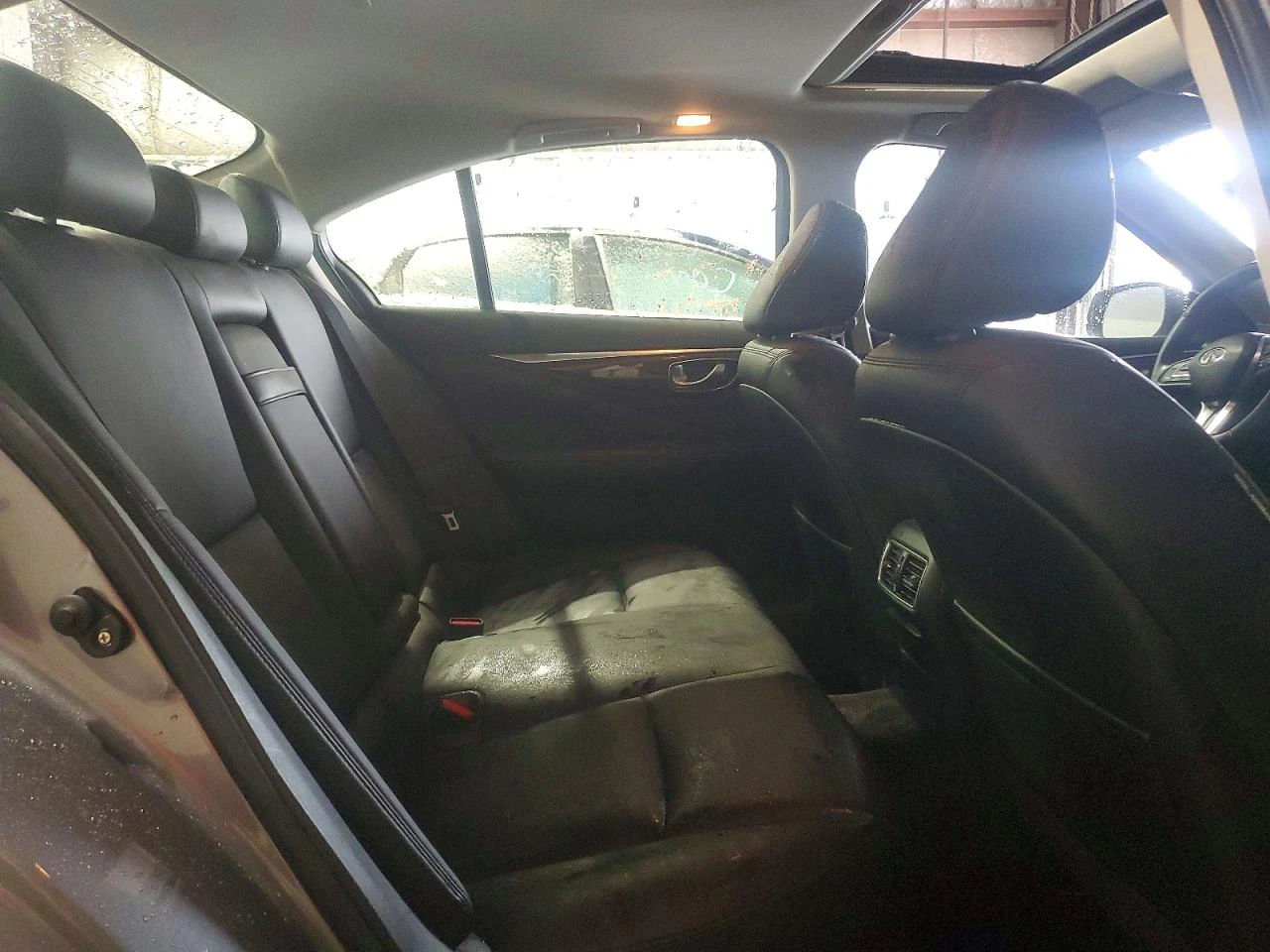 Infiniti Q50 3l Luxe, снимка 10 - Автомобили и джипове - 56151576