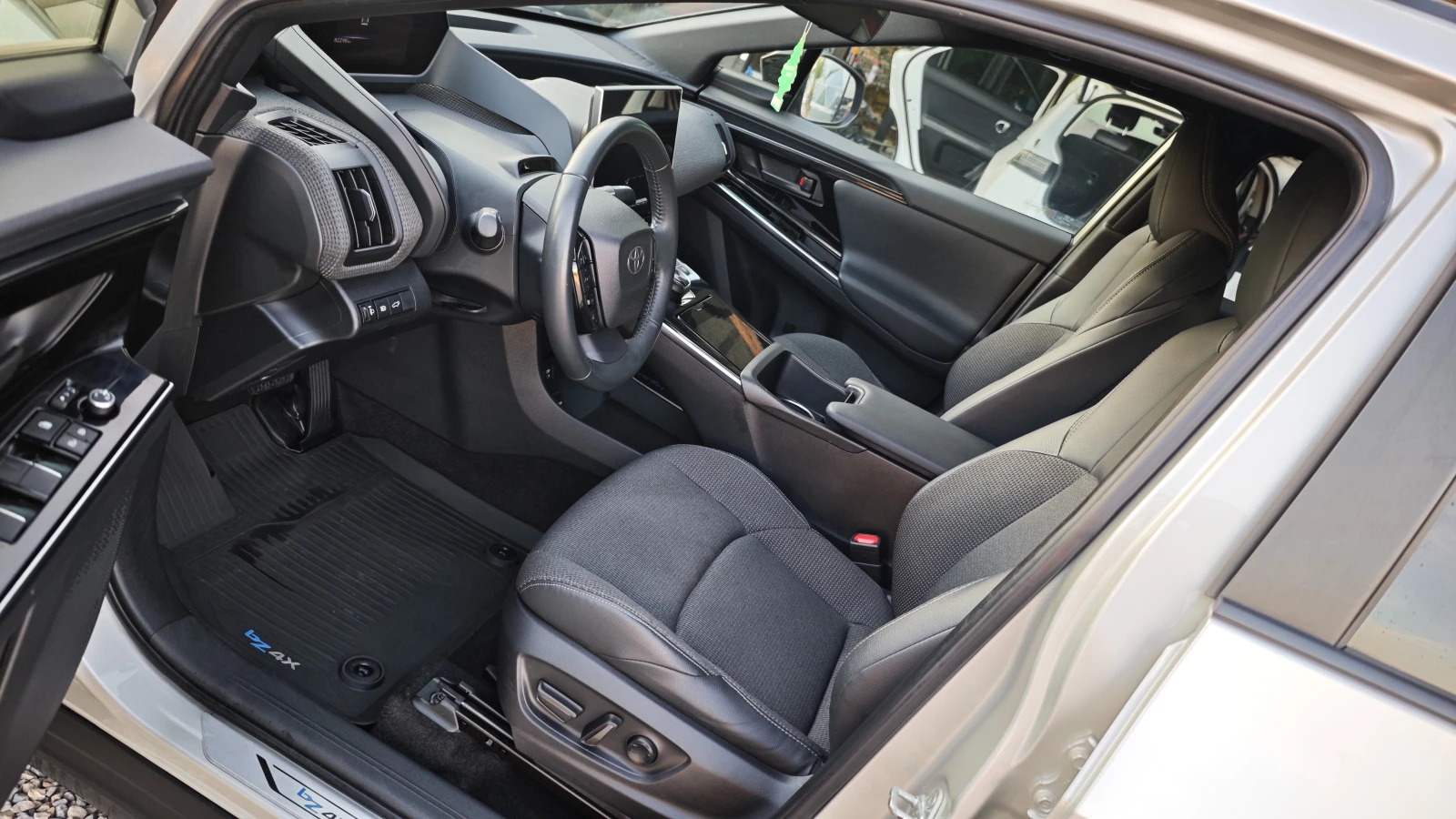 Toyota bZ4X ������� ���!!!/������� ������/ELECTRIC 150 kW FWD | Mobile.bg � ����������� 14