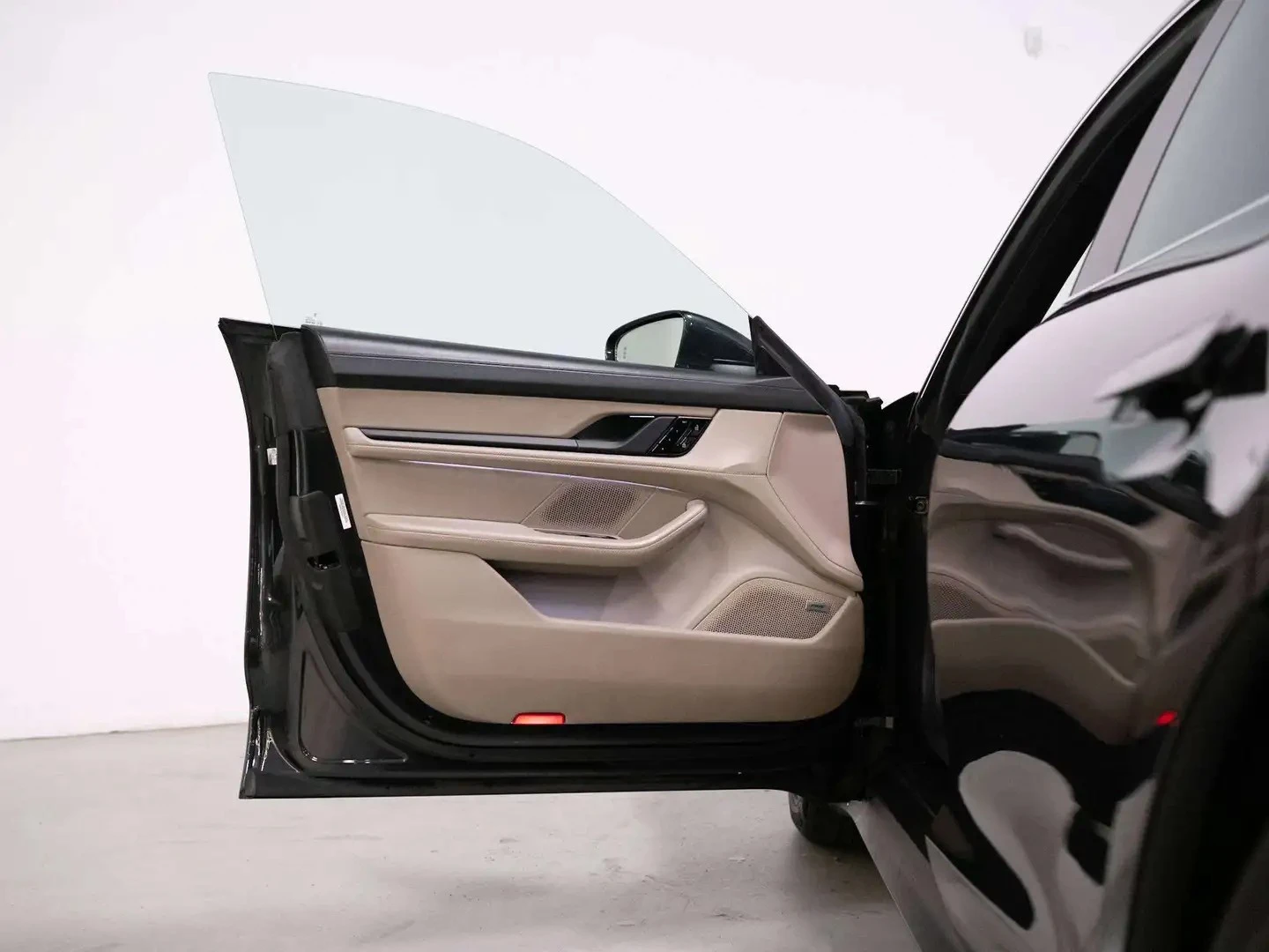 Porsche Taycan 2020* 4S* BOSE* PREMIUM PK* �����* DIS* ������ ��� | Mobile.bg � ����������� 15