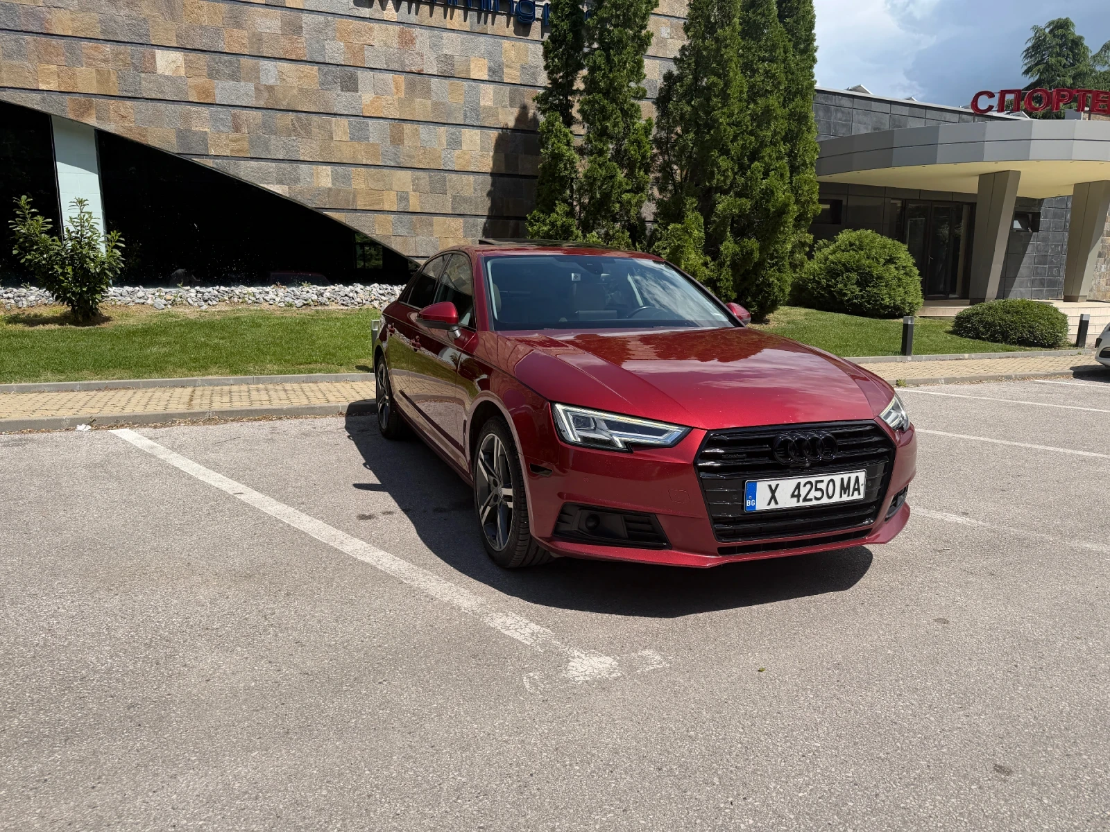 Audi A4 2 tfsi quattro Technik B&O 360, снимка 2 - Автомобили и джипове - 56325563