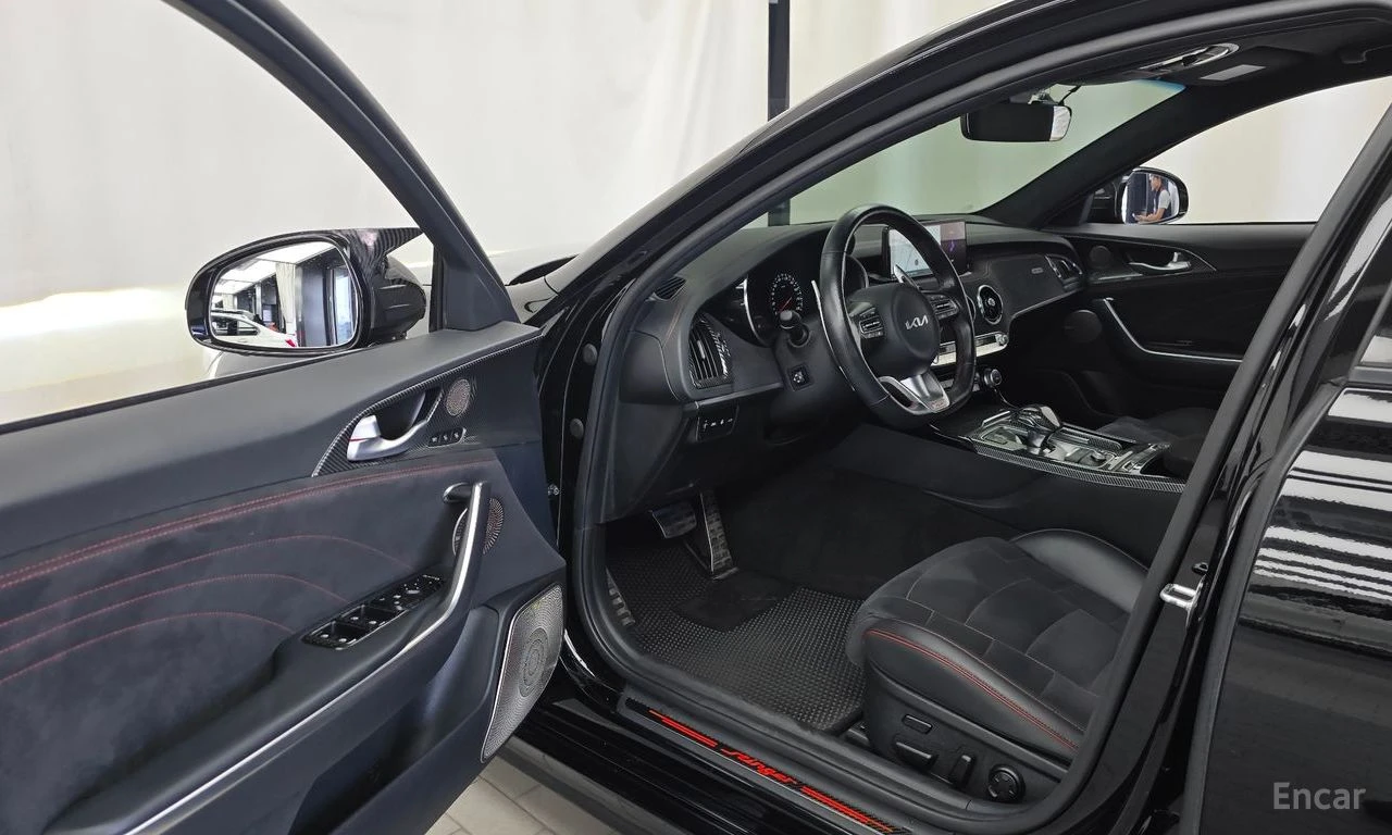 Kia Stinger * 3.3 GT ACRO EDITION* �������* ���������*  | Mobile.bg � ����������� 10