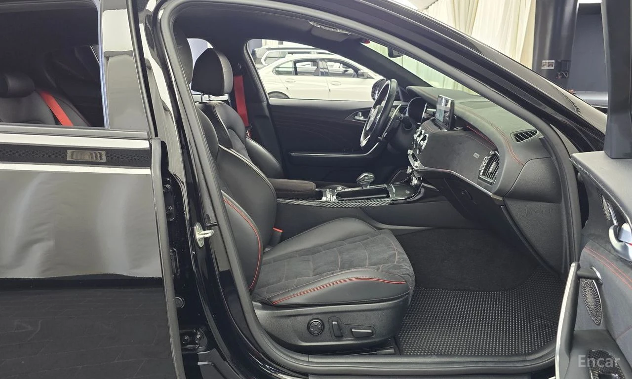 Kia Stinger * 3.3 GT ACRO EDITION* �������* ���������*  | Mobile.bg � ����������� 11