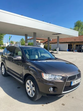 Mitsubishi Outlander, снимка 1