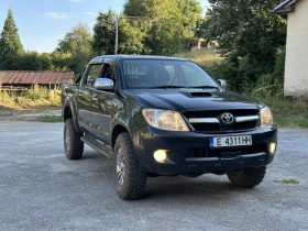 Toyota Hilux Invincible Double Cab, снимка 1