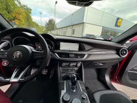 Alfa Romeo Stelvio Quadrifoglio, снимка 12