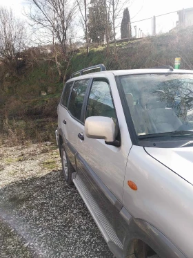 Nissan Terrano, снимка 4 — Bazar.bg Nissan Terrano, снимка 4