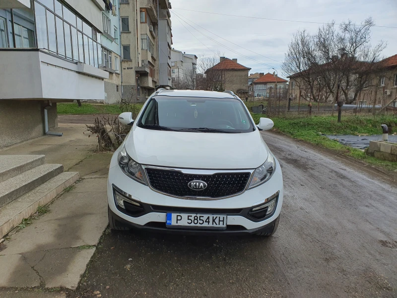 Kia Sportage, снимка 3 - Автомобили и джипове - 47283827