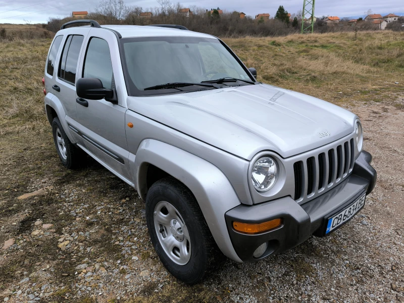 Jeep Cherokee 2.5 CRD, снимка 11 - Автомобили и джипове - 48287740