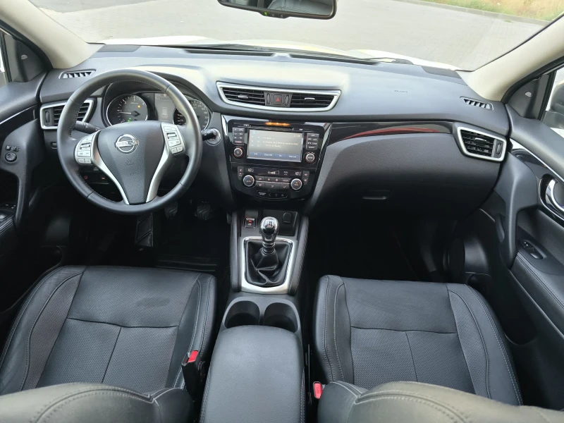 Nissan Qashqai 1.6dCi/Tekna/4x4/Panorama/360cam/EVRO6/FUL, снимка 10 - Автомобили и джипове - 51773676