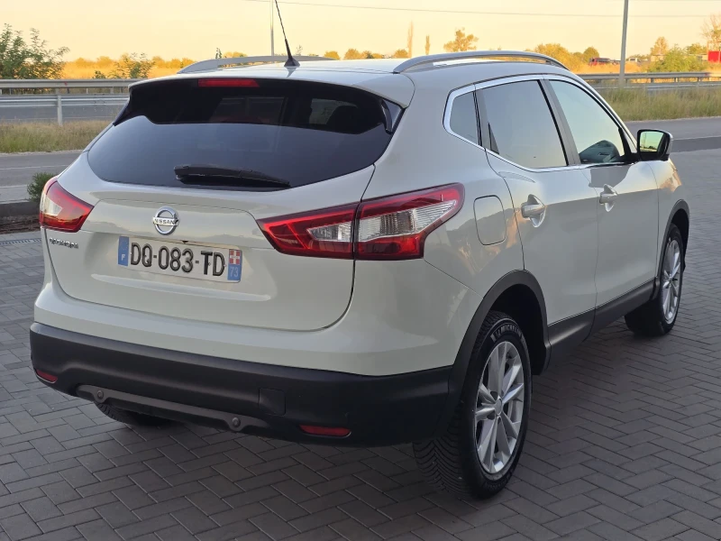 Nissan Qashqai 1.6dCi/Tekna/4x4/Panorama/360cam/EVRO6/FUL, снимка 5 - Автомобили и джипове - 51773676
