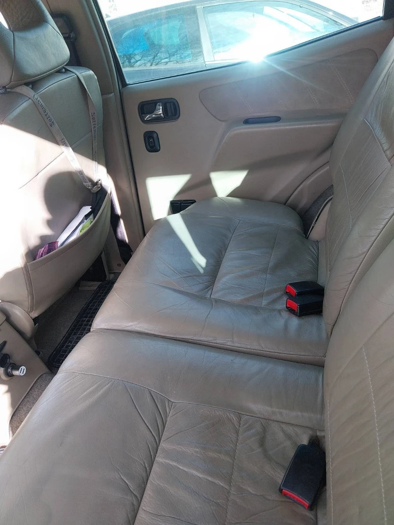 Nissan Terrano, снимка 6 - Автомобили и джипове - 52842250