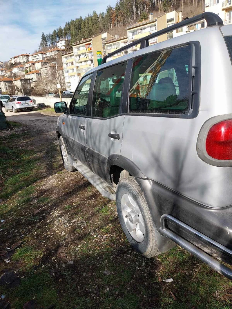 Nissan Terrano, снимка 3 - Автомобили и джипове - 52842250