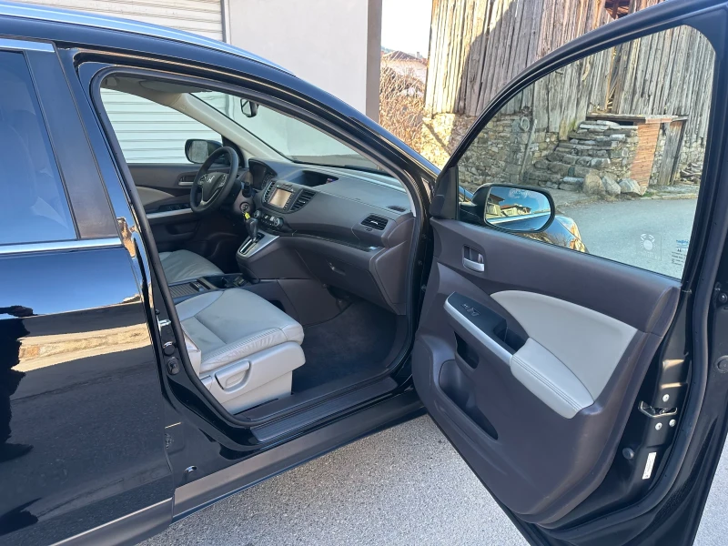 Honda Cr-v Touring 2.4 185HP Дистанционно Палене!!!, снимка 10 - Автомобили и джипове - 52930343