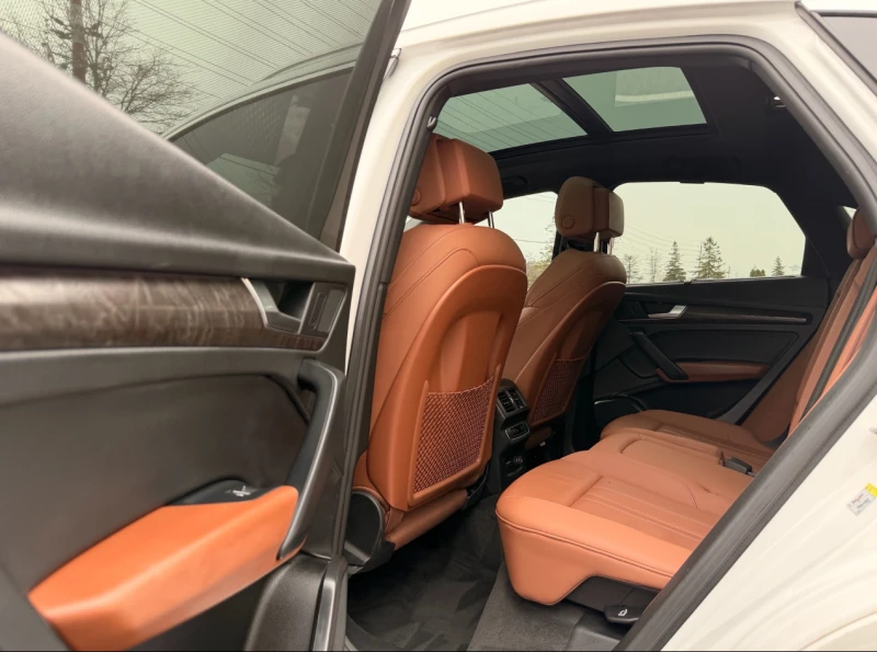 Audi Q5 Q5 Sportback S-Line, снимка 12 - Автомобили и джипове - 53045134