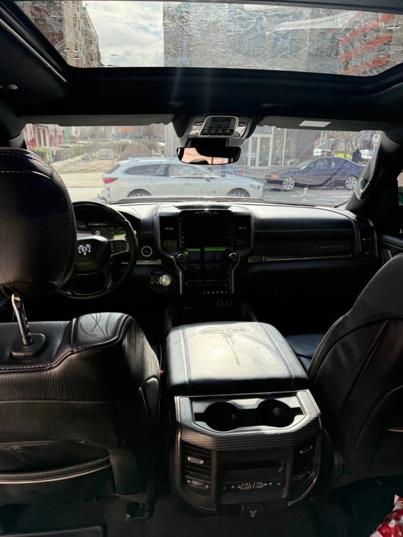 Dodge RAM 1500, снимка 14 - Автомобили и джипове - 53432110