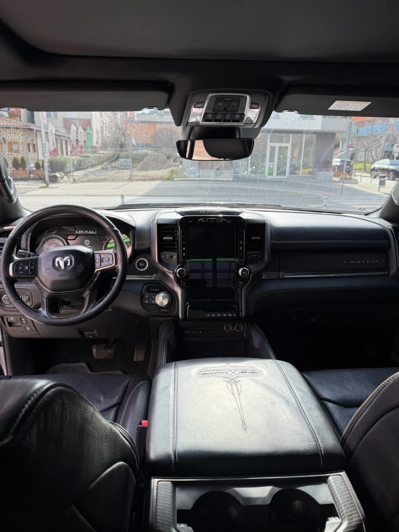 Dodge RAM 1500, снимка 15 - Автомобили и джипове - 53432110