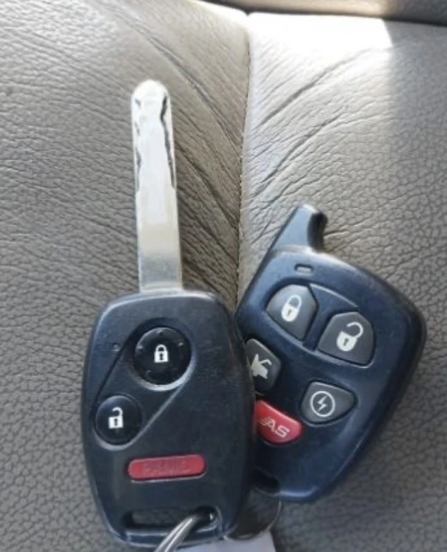 Honda Cr-v Touring 2.4 185HP Дистанционно Палене!!!, снимка 14 - Автомобили и джипове - 52930343