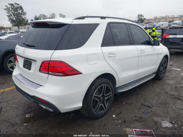 Mercedes-Benz GLE 350, снимка 4 - Автомобили и джипове - 53210870