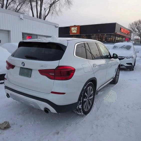 BMW X3 xDrive30i* АвтоКредит* (Цена до БГ) , снимка 4 - Автомобили и джипове - 53635518