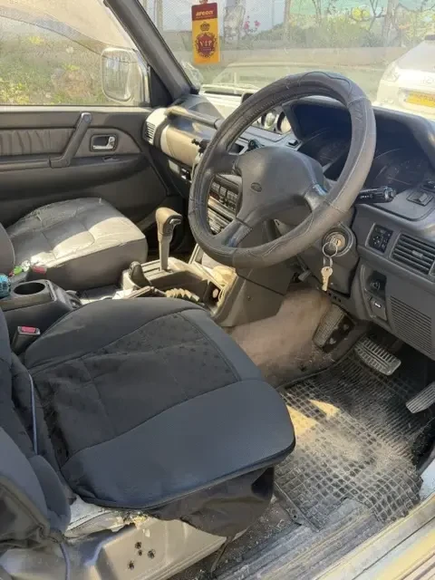 Mitsubishi Pajero, снимка 5 - Автомобили и джипове - 54754039