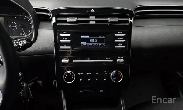 Hyundai Tucson * NX * 1.6L * 2WD* , снимка 11 - Автомобили и джипове - 54962028