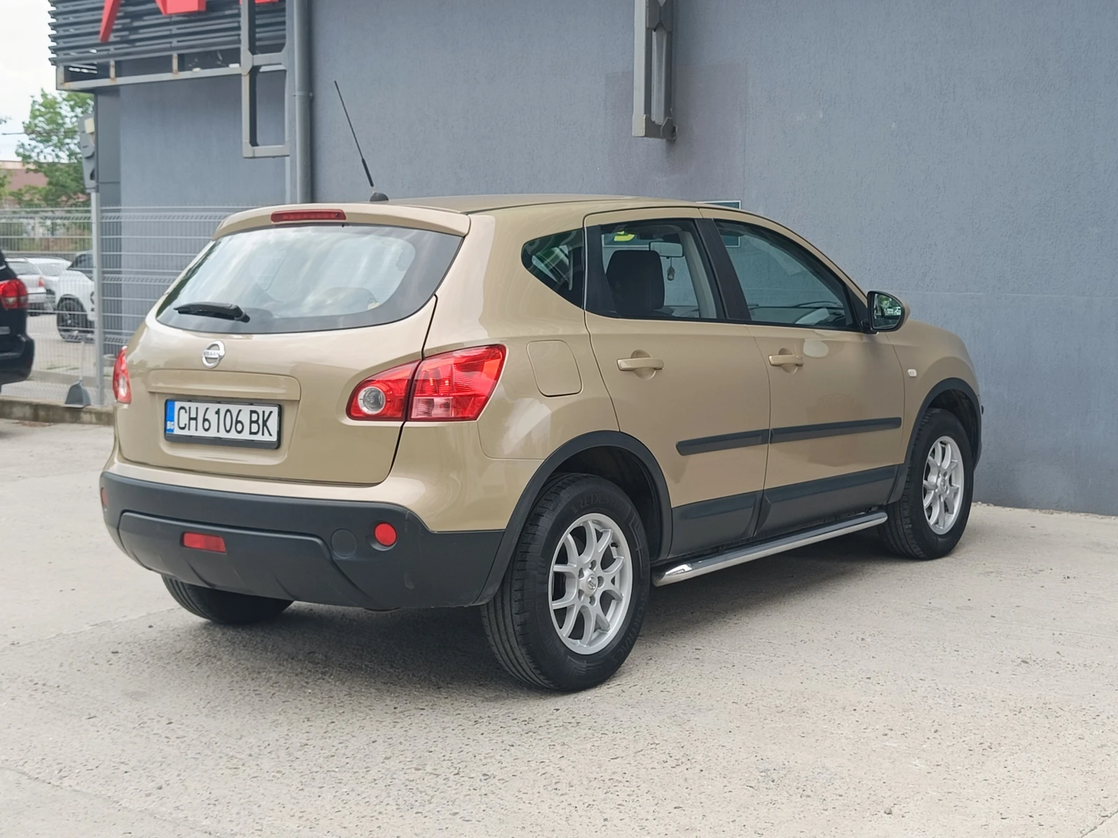 Nissan Qashqai 1.6 LPG - изображение 8