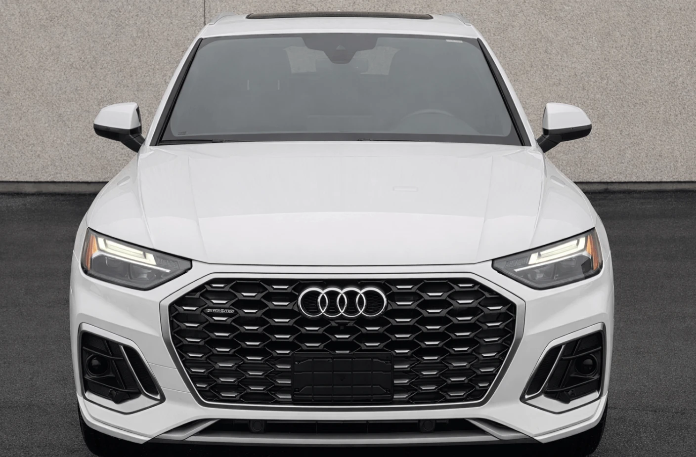 Audi Q5 Q5 Sportback S-Line - изображение 2