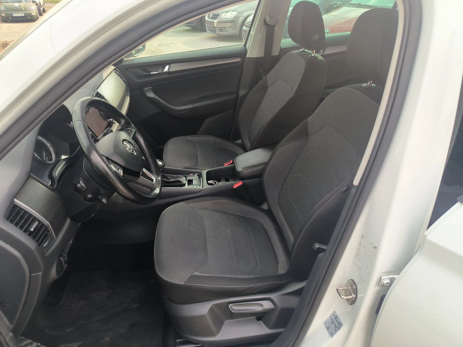 Skoda Kodiaq 2.0d-Navi-Kamera-Automat-Euro-6D, снимка 15 - Автомобили и джипове - 53736514