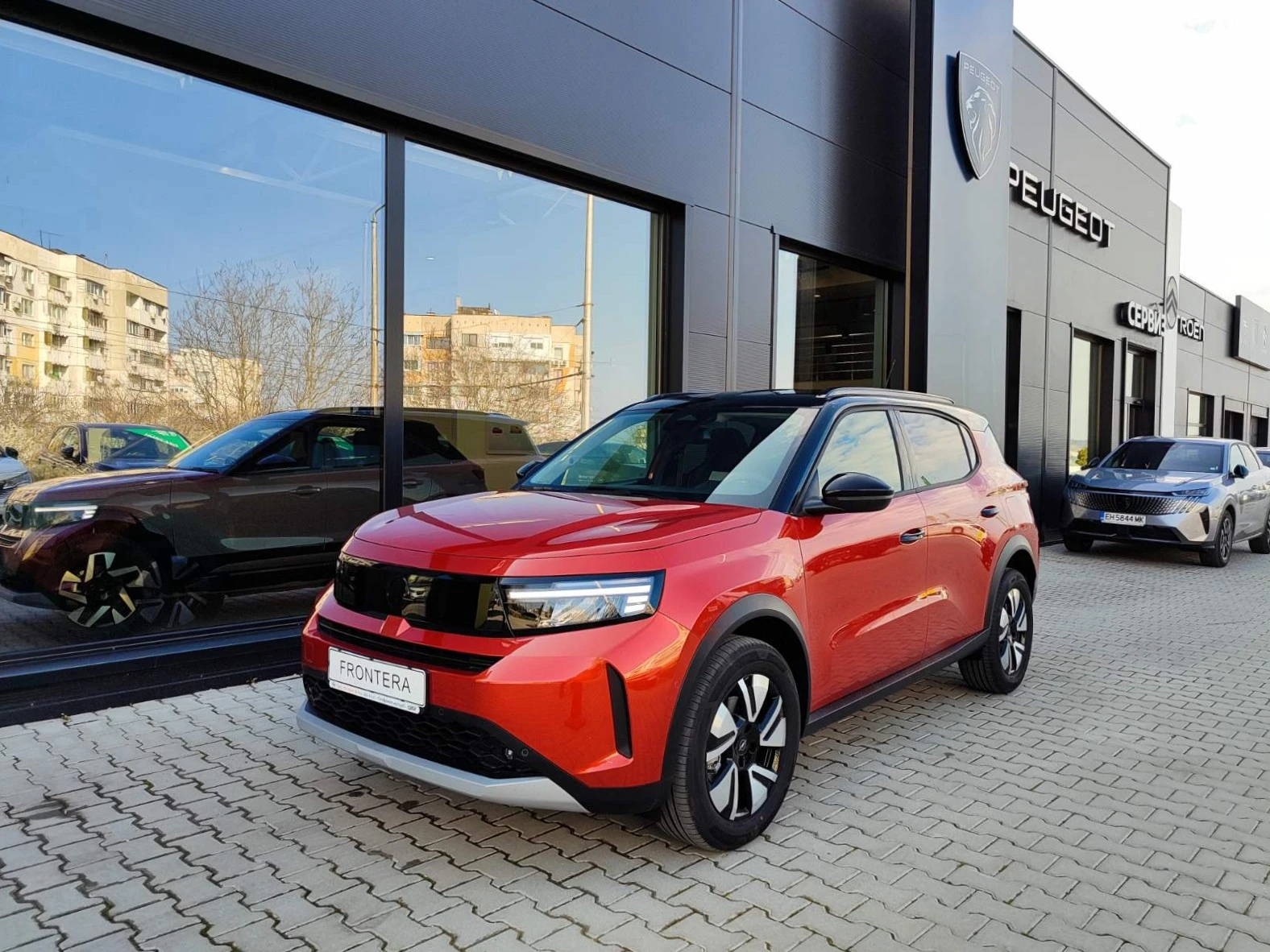 Opel Frontera Ultimate 48V Hybrid 107kW/145Hp, снимка 3 - Автомобили и джипове - 54053843