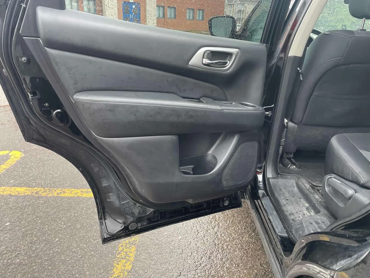 Nissan Pathfinder * SV Tech * CARFAX * ���� �� �� | Mobile.bg � ����������� 13