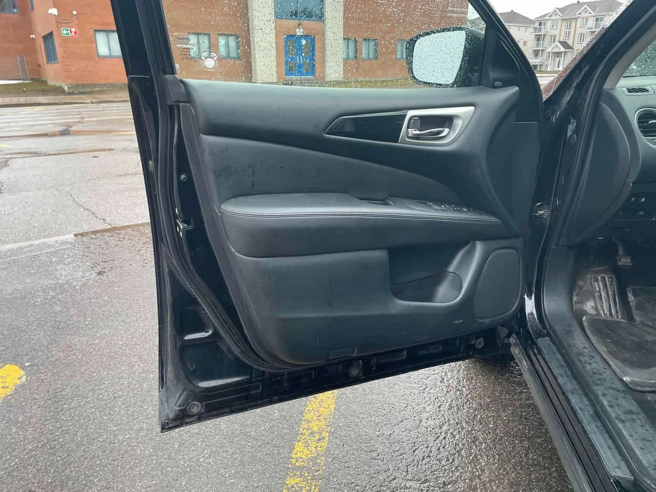 Nissan Pathfinder * SV Tech * CARFAX * ���� �� �� | Mobile.bg � ����������� 12