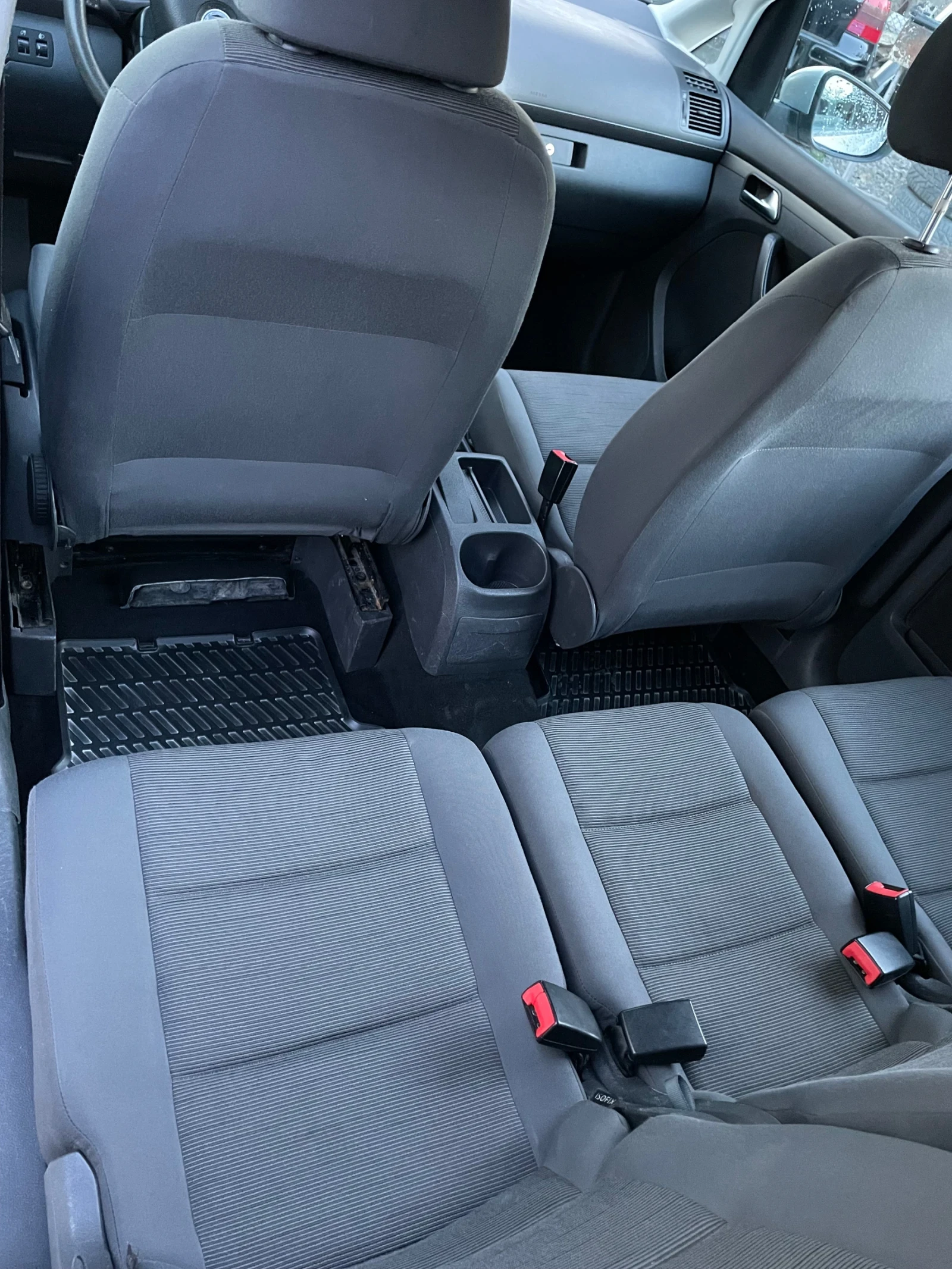 VW Touareg 1.9 TDI, снимка 12 - Автомобили и джипове - 54417354