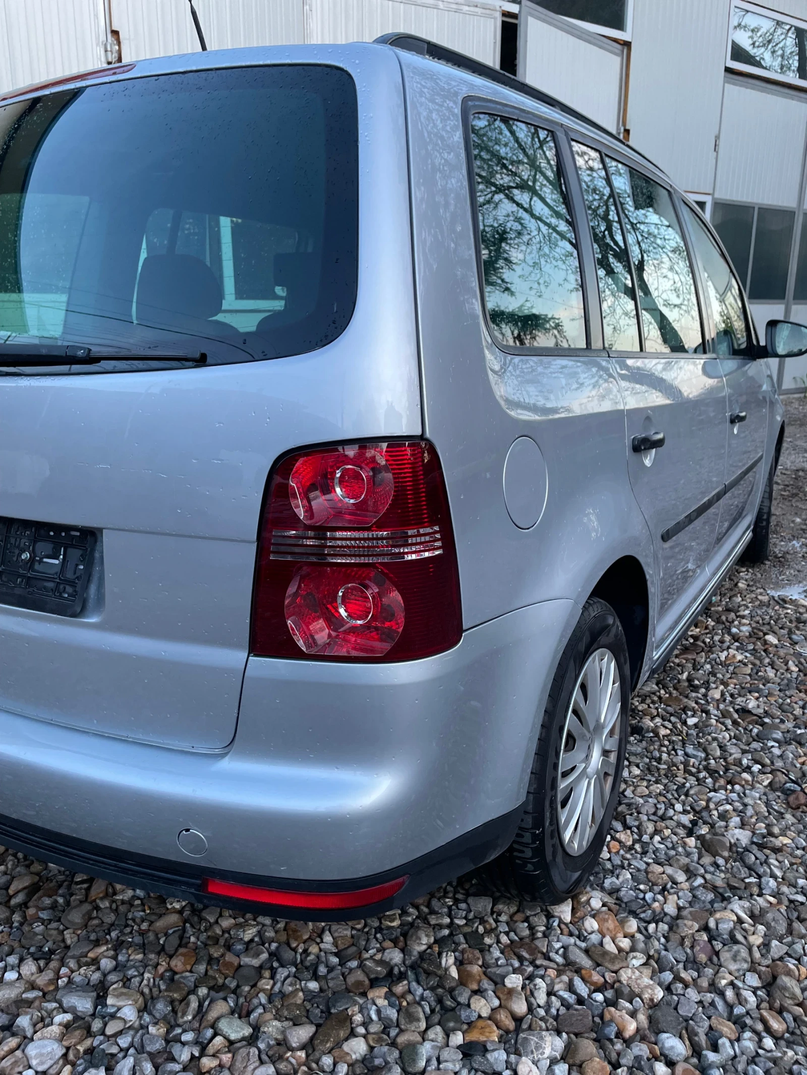 VW Touareg 1.9 TDI, снимка 7 - Автомобили и джипове - 54417354