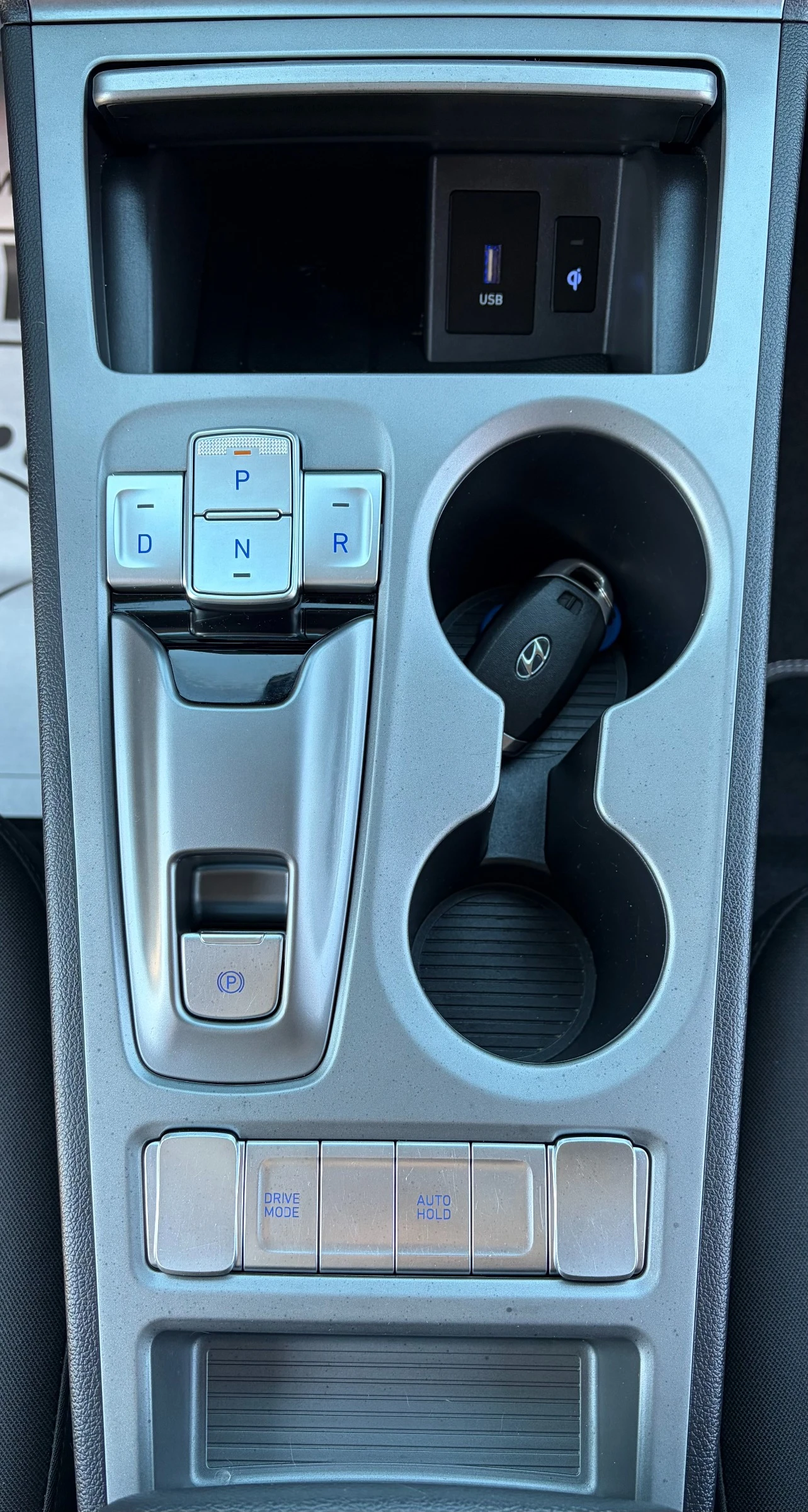 Hyundai Kona 39kWh , снимка 15 - Автомобили и джипове - 54441151