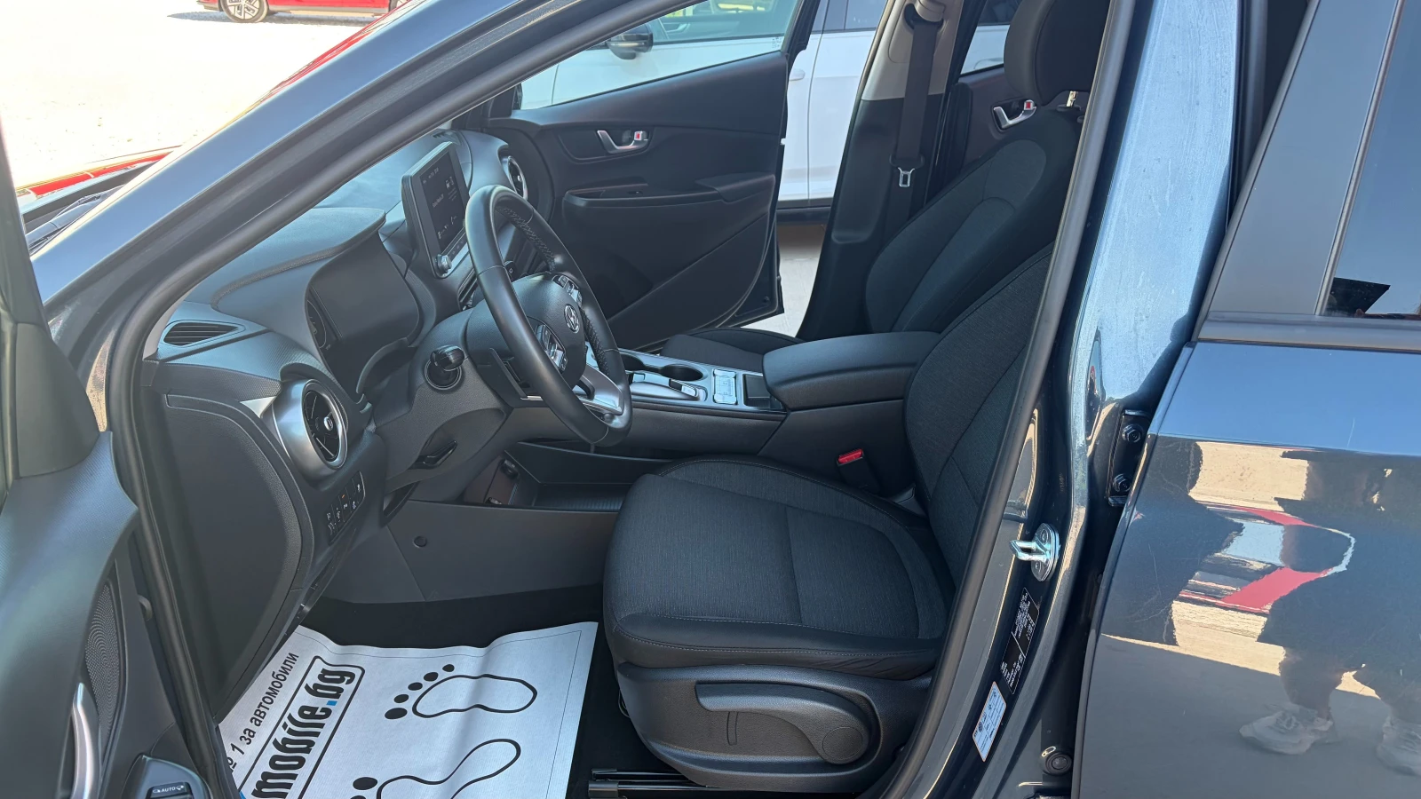 Hyundai Kona 39kWh , снимка 7 - Автомобили и джипове - 54441151